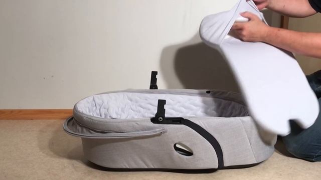 How to Remove and Wash the Textiles on a Stokke Xplory Carrycot (Newer Model) смотреть онлайн