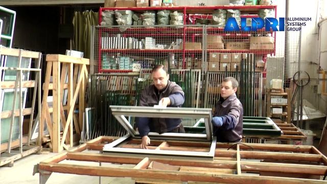 ALPRI - изготовление и производство алюминиевых окон, дверей, фасадов, ворот смотреть онлайн