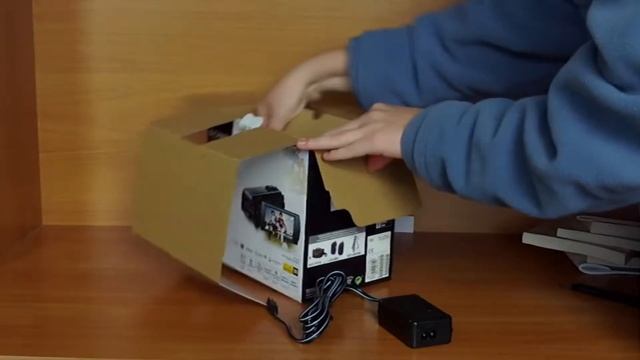 Unboxing of Sony HDR-TD30VE digital camcorder смотреть онлайн