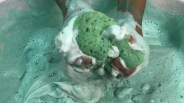 Bulls Eye Asmr Mushy Soap Bar & Liquid (VIM) Sponge Squeezing & Rinsing Asmr Sleep Oddly Satisfying смотреть онлайн