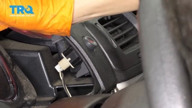 How to Replace Hazard Switch 2005-2010 Chevrolet Cobalt смотреть онлайн