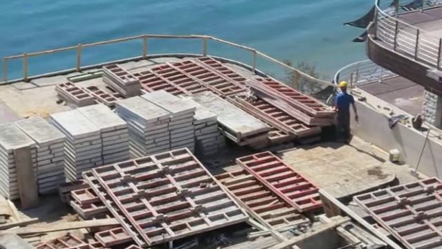 Завала. Строительство гаража и пешеходной дорожки смотреть онлайн