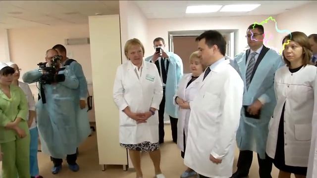Глава Подмосковья осмотрел новый роддом в Пушкинском районе смотреть онлайн