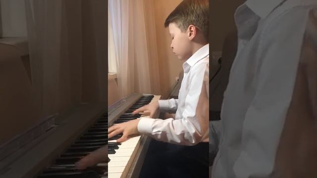 164930 Гладков Илья, г.Москва - Немецкий танец смотреть онлайн