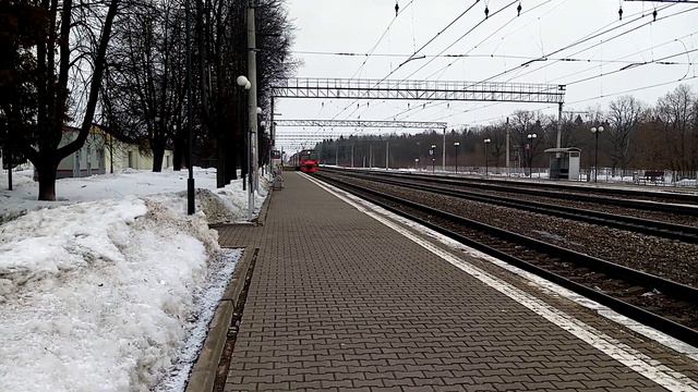 Станция Бородино. Отправление ЭД4М 0137 маршрутом "Бородино - Вязьма". смотреть онлайн