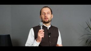 Как правильно держать микрофон? | Сергей Семенков: секреты публичных выступлений