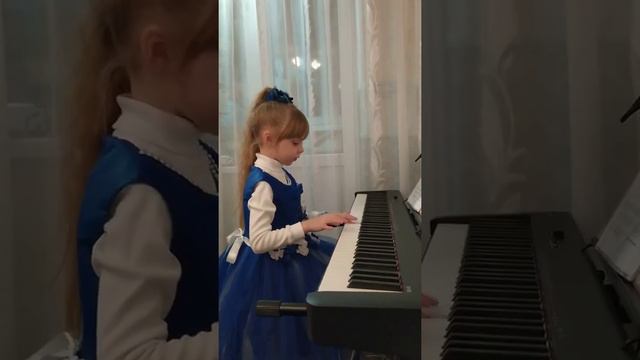 Первые шаги в музыке. Украинская народная. смотреть онлайн