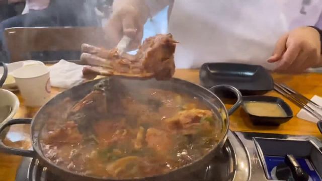 VLOG | 일상 | 동탄 | 마샬 메이저4 | Marshall Major 4 | 이나카야 | 행복담기 | 훈제 메추리알 쏙쏙 | BEBECO | 베베코도넛 | 아이킨예 | смотреть онлайн