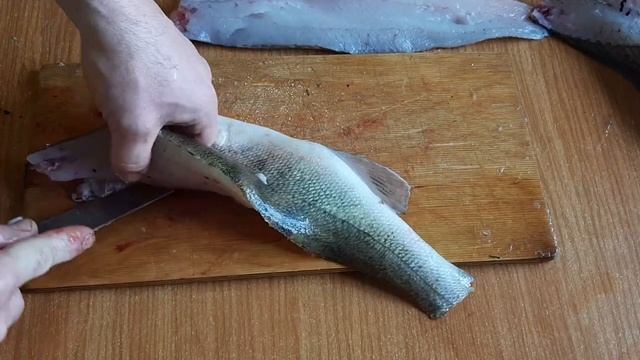 Мой способ разделки судака на филе по хребту !!! смотреть онлайн