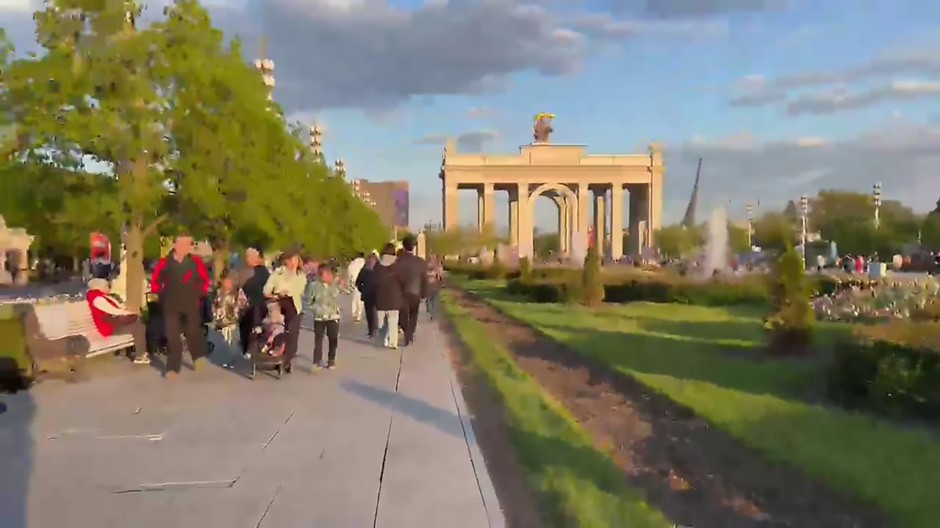 Праздничная Москва! смотреть онлайн