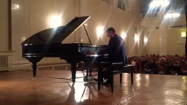Скутин Станислав Бетховен Соната 21 («Аврора»), Часть 1 смотреть онлайн