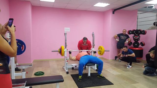 Соревы по русскому жиму. 2 место!! 30 раз 97.5 кг. Собственный 97.2кг смотреть онлайн