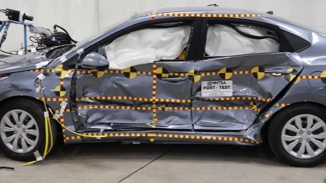 2020 Hyundai Accent Crash Tests [ALL: Front, Side, Side-Pole] смотреть онлайн
