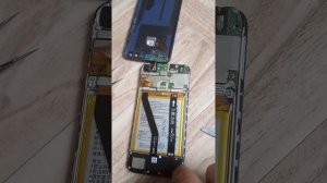 замена батареи Honor 7c