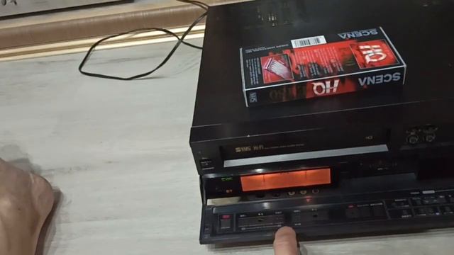 S-VHS видеомагнитофон TOSHIBA A-ES1 видео 1 смотреть онлайн