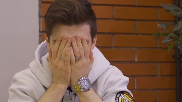 БЛОГЕРЫ vs ШКОЛЬНИКИ [ШКОЛЬНЫЕ ВОПРОСЫ] смотреть онлайн