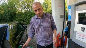 Как правильно заправлять машину