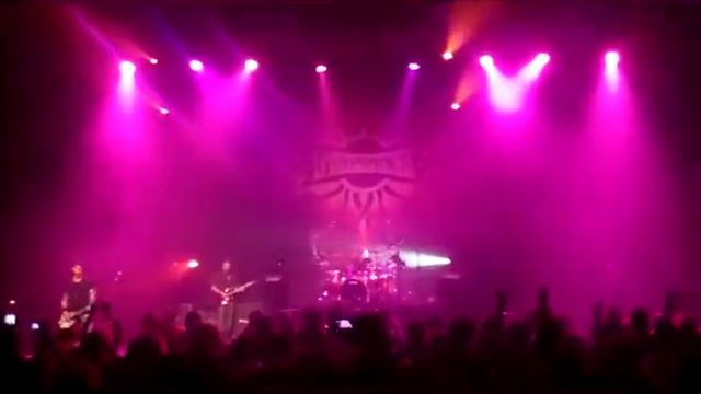 GODSMACK LIVE - LAST SHOW "The Oracle" Tour 2011 (Robbie Sings...Ouch!) - HONOLULU, HAWAII (9/9/11) смотреть онлайн