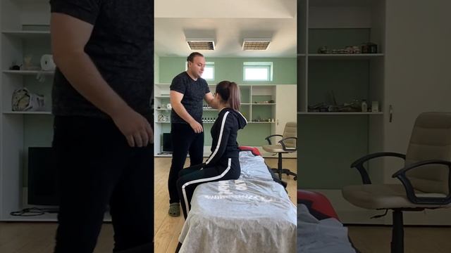 Боль в Шее! Из-за сломанной ключицы!Когда мануальная терапия не работает!? смотреть онлайн