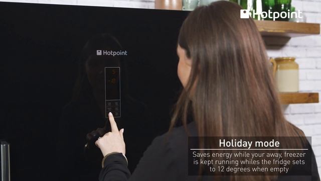 Hotpoint BMD725GHF Fridge Freezer смотреть онлайн