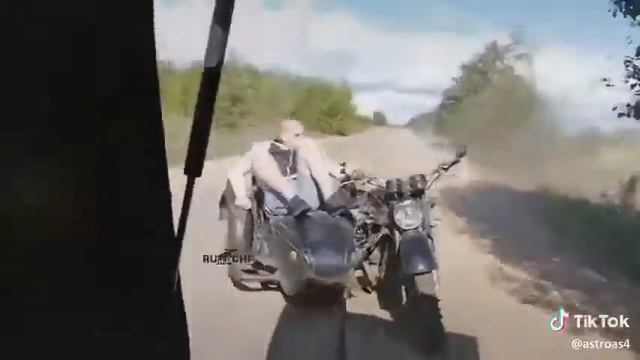 едим в село на дискотеку смотреть онлайн