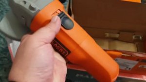 Углошлифовальная машина(болгарка) Black+Decker G915-RU, 125 мм, 900 Вт,