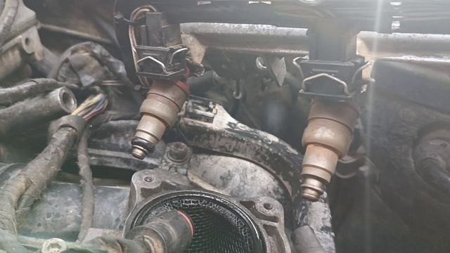 Снятие топливной рейки w210 смотреть онлайн