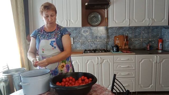 Заготовка. Банок мало, сока много.