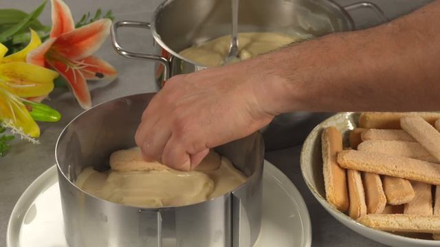Schnelles Kuchen in 10 Minuten! Kuchen, der in Ihrem Mund schmilzt! Kein Ofen! Napoleon Torte смотреть онлайн