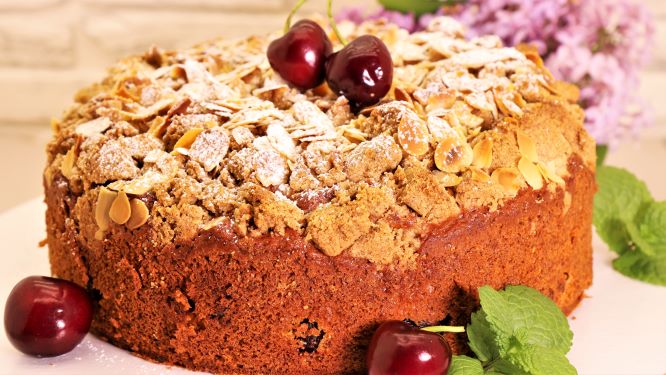 Нежнейший. Вкуснейший. Тает во рту. Пирог с черешней /вишней смотреть онлайн