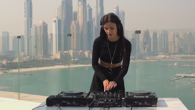 DANNY ABRO - Пропаганда Remix смотреть онлайн