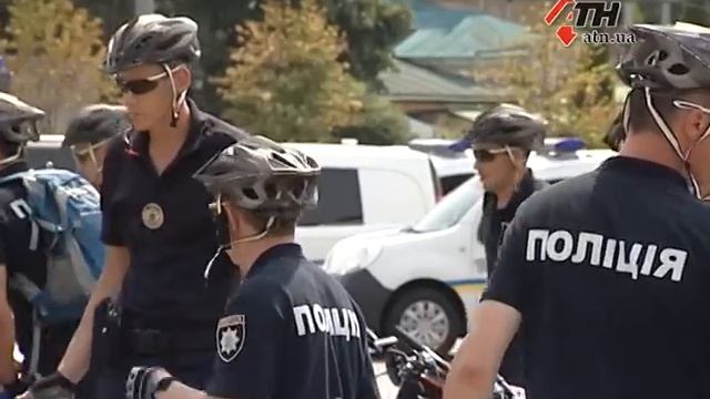 3.08.16 - В Харькове появится велопатруль - на двухколесный транспорт пересядут 25 полицейских смотреть онлайн