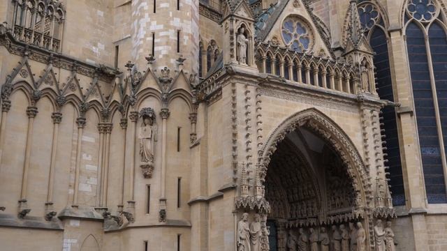 Metz, une ville INCROYABLE!!!! смотреть онлайн