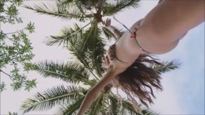 Komodo Feat. Michael Shynes -