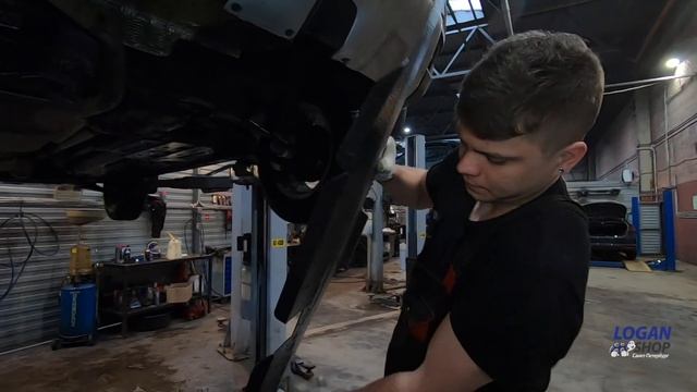 Установка защиты Renault Duster | Защита двигателя, заднего бампера и установка фаркопа смотреть онлайн