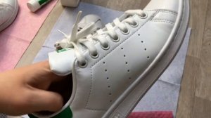 ?КАК ПОЧИСТИТЬ БЕЛУЮ ОБУВЬ ИЗ КОЖИ И КОЖЗАМА?