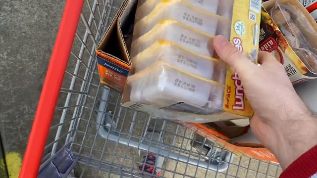 Магазин Costco - оставишь минимум 100$