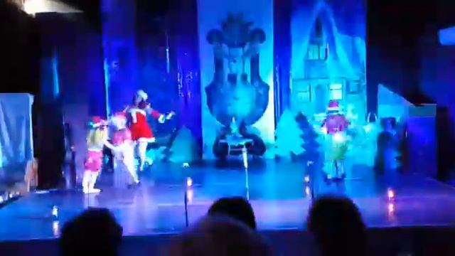 Гномы-малюсенький народ смотреть онлайн