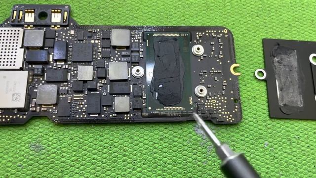 HOW TO FIX MACBOOK AIR A1534 SSD NOT DETECTED CPU смотреть онлайн