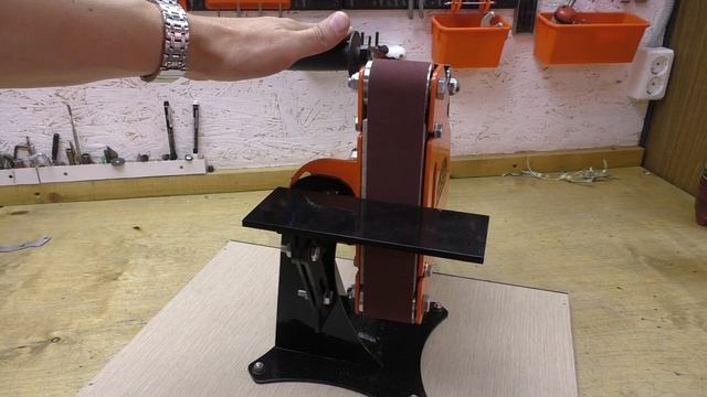 Первый в мире АККУМУМУЛЯТОРНЫЙ ГРИНДЕР на основе УШМ. Гриндер Affe под болгарку смотреть онлайн