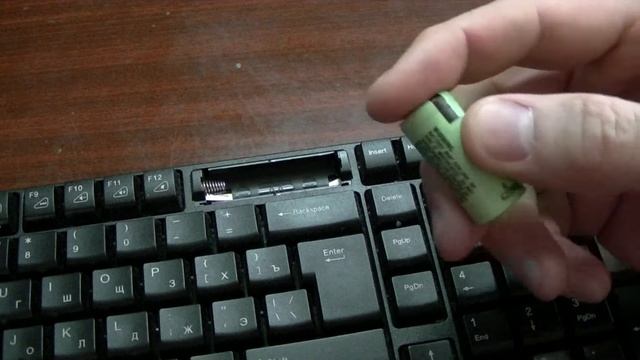 ДОРАБОТКА БЕCПРОВОДНОЙ КЛАВИАТУРЫ. ИЗМЕНЕНИЕ ПРИНЦИПА ПИТАНИЯ . смотреть онлайн