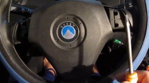 КАК СНЯТЬ ПОДУШКУ НА GEELE MK