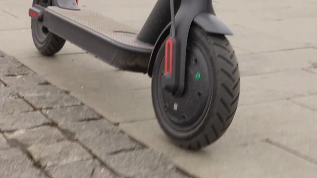 Краткое мнение владельца самоката Xiaomi M365 Mijia Electric Scooter смотреть онлайн