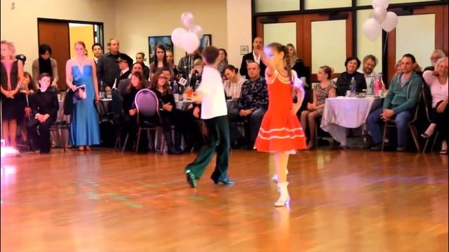 Daniel and Marie "Kalinka" смотреть онлайн
