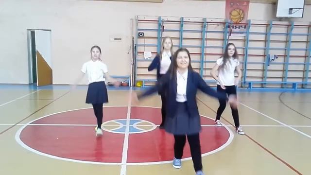 То самое чувство когда ты кручи всех смотреть онлайн