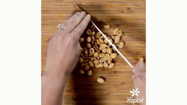 Yoplait Snack Hack | Peanut Butter Cup Treat смотреть онлайн