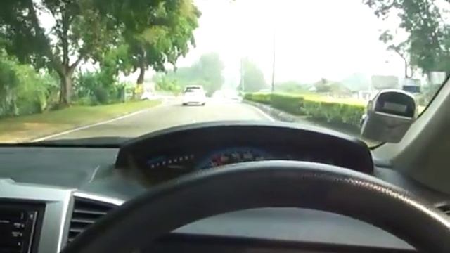 Honda Freed - Test drive смотреть онлайн
