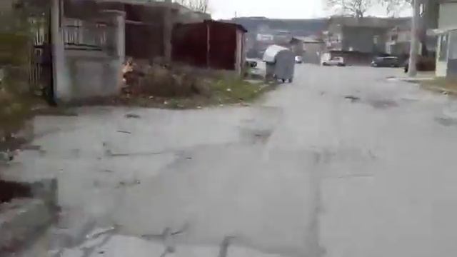 Vlog : Тайно място и купуваме слушалки смотреть онлайн