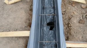 Свайный фундамент с ростверком + плита пола по грунту