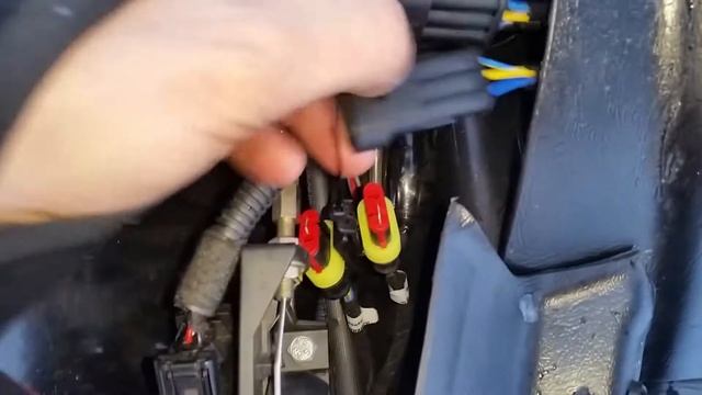 #19 Тайга Барс 850: что делать, если сломался выключатель обогрева ручек смотреть онлайн